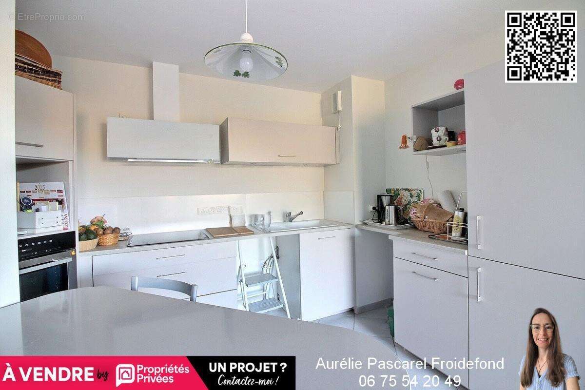 BRIVE Secteur Hopital Apt T3 de 64m² rénové + TERRASSE de 22m², GARAGE et parking dans Résidence récente avec PISCINE - 185000 E - photo 4
