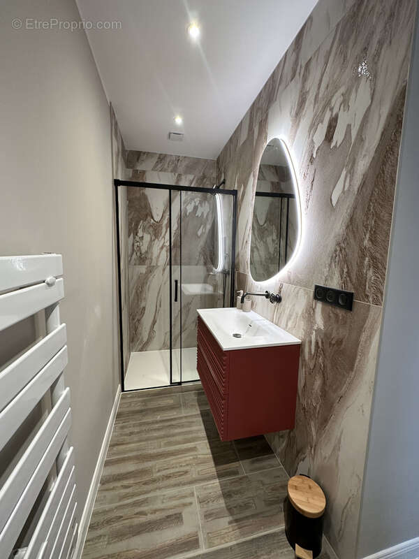 Appartement à AIX-LES-BAINS