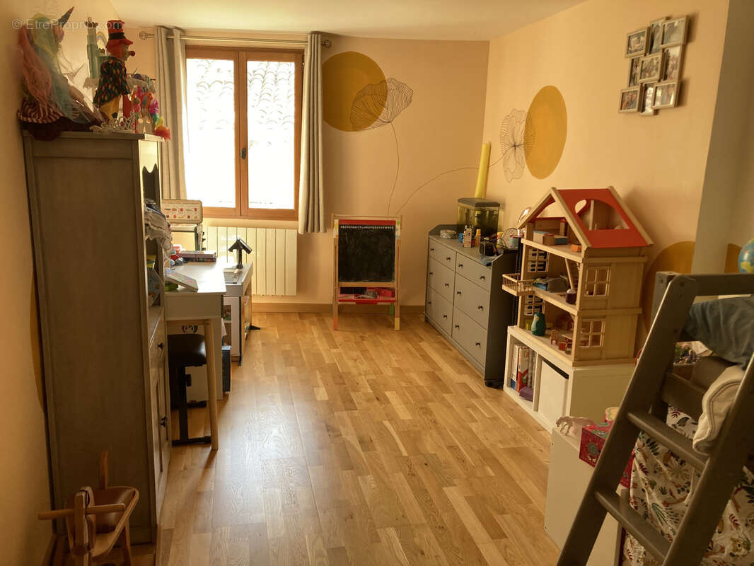 Maison à MONTAGNAC