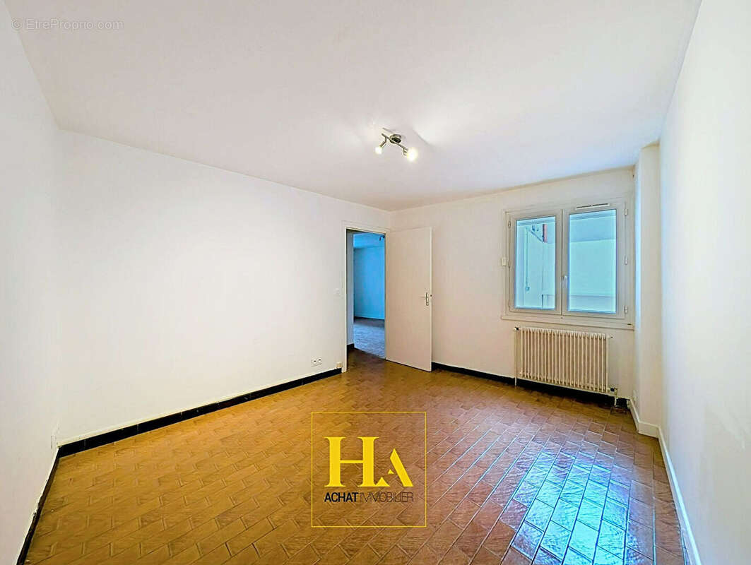 Appartement à ROMANS-SUR-ISERE