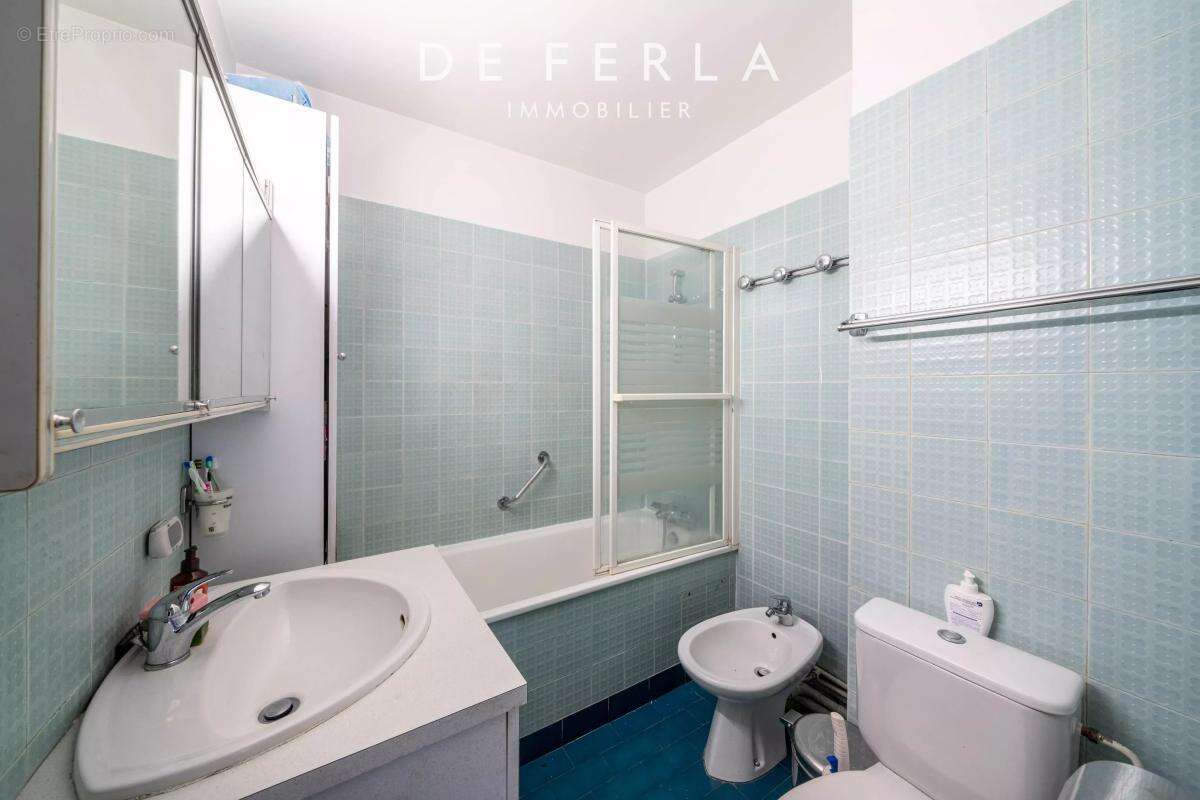 Appartement à PARIS-12E