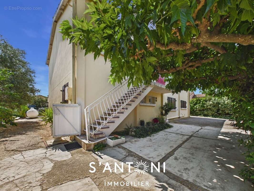 MONTBLANC- Maison avec deux logements indépendants - photo 2