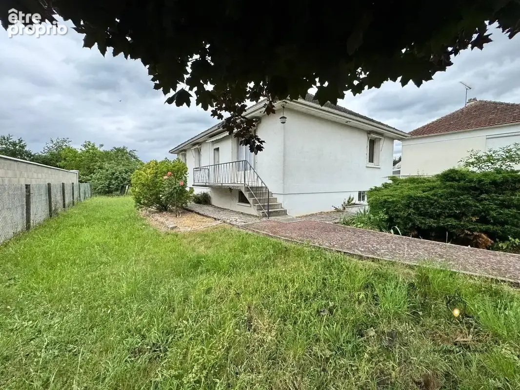 Maison 5 pièces 88 m² à vendre à Amilly (45200) - photo 13
