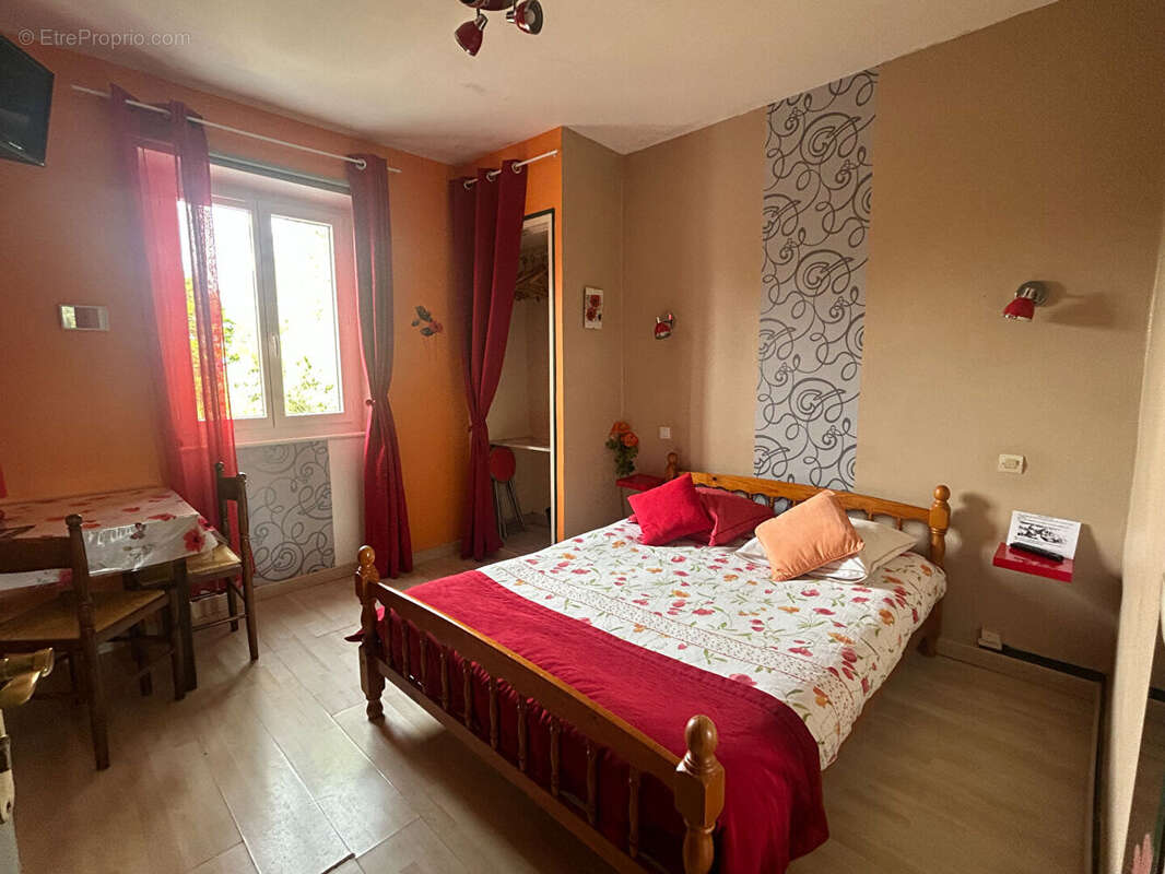 Maison à MARSEILLETTE