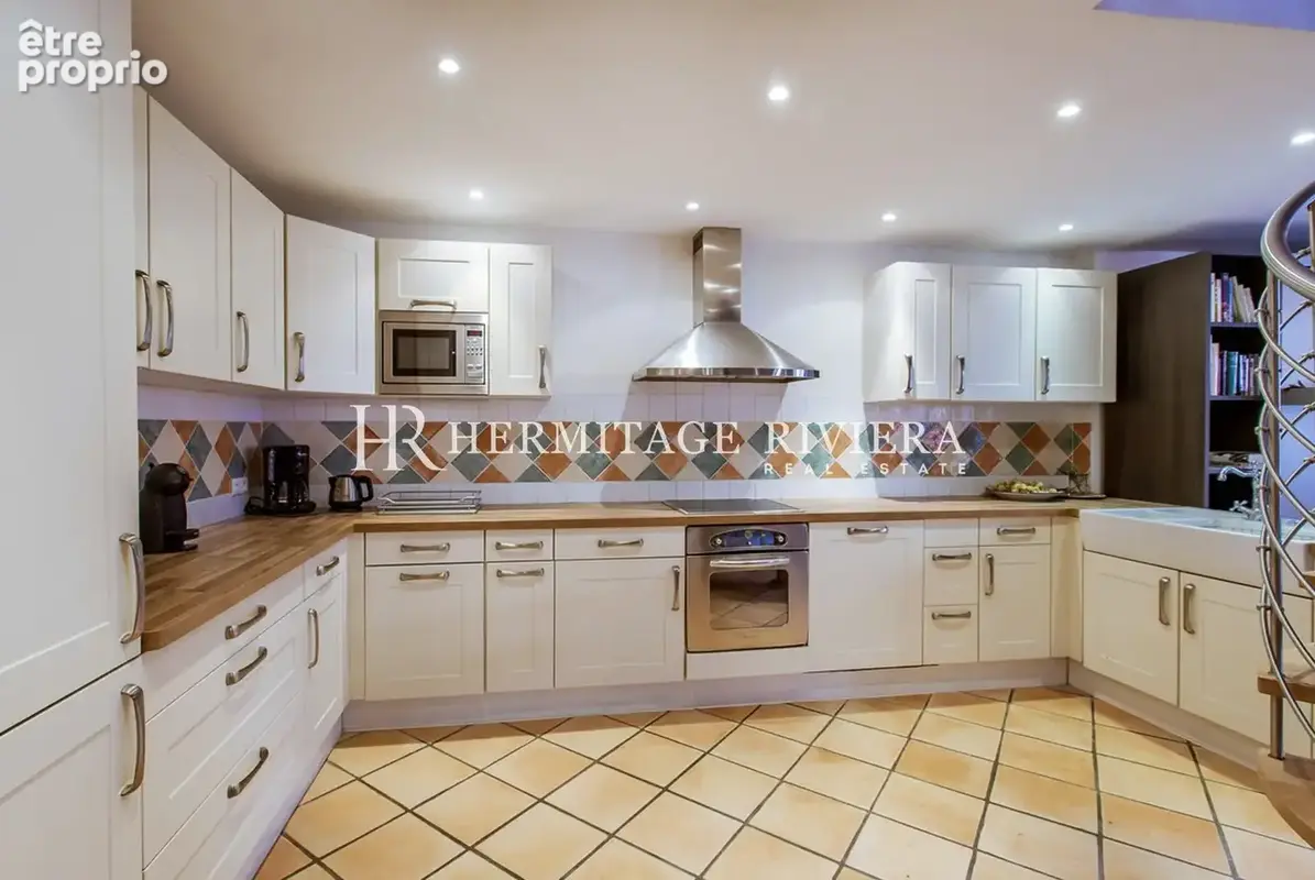 Appartement 100 m² à Villefranche-Sur-Mer  - photo 6