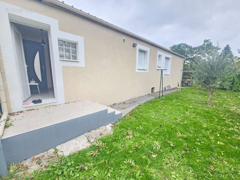 Maison à SAINT-VRAIN