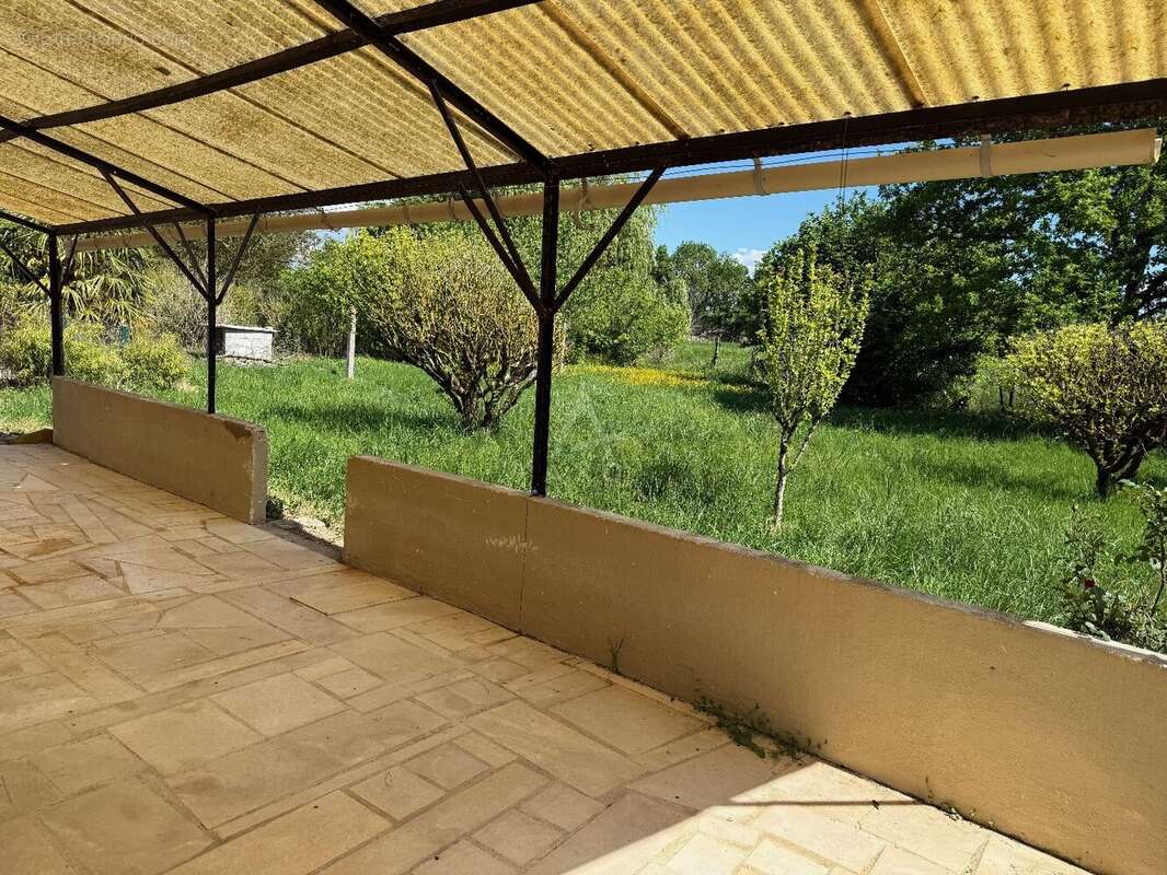 Maison à PAIZAY-NAUDOUIN-EMBOURIE