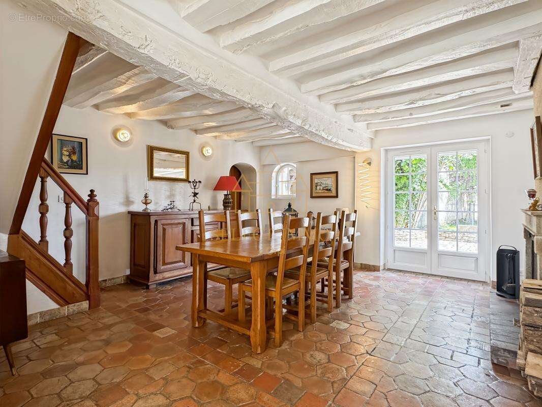 Maison à BREUILPONT