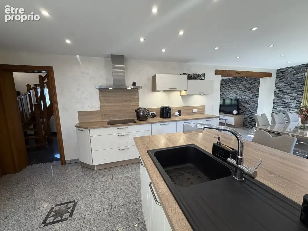 Maison individuelle -- 116 m2 -- Prestations soignées & clé en main - photo 4