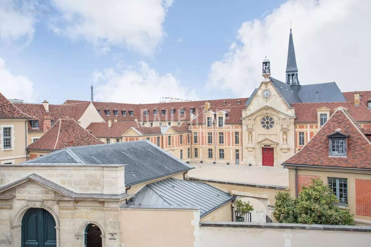Appartement à PARIS-6E
