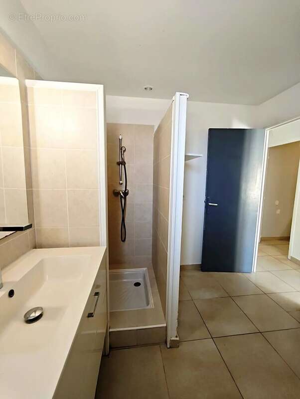 Appartement à COURSAN