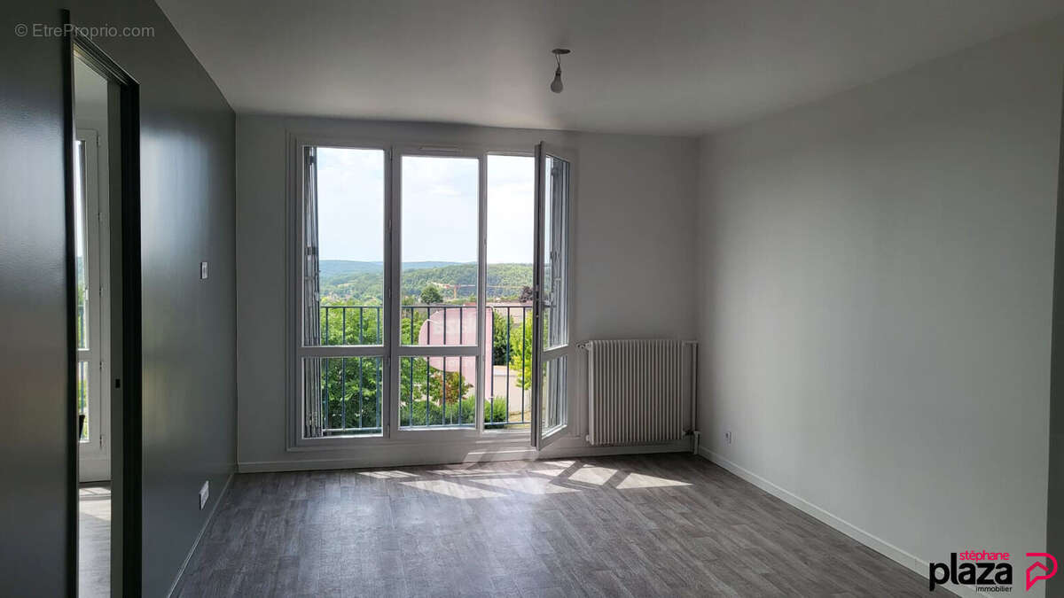 Appartement à ETRECHY