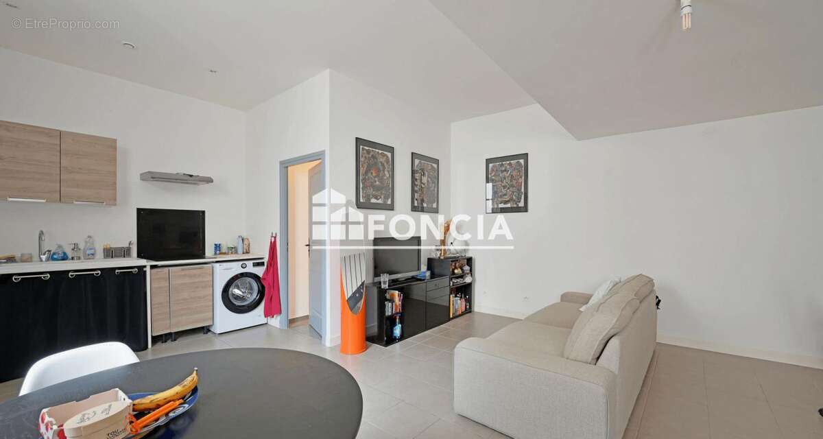 Appartement de type 1 dans une résidence Bourgeoise en plein centre ville - photo 5