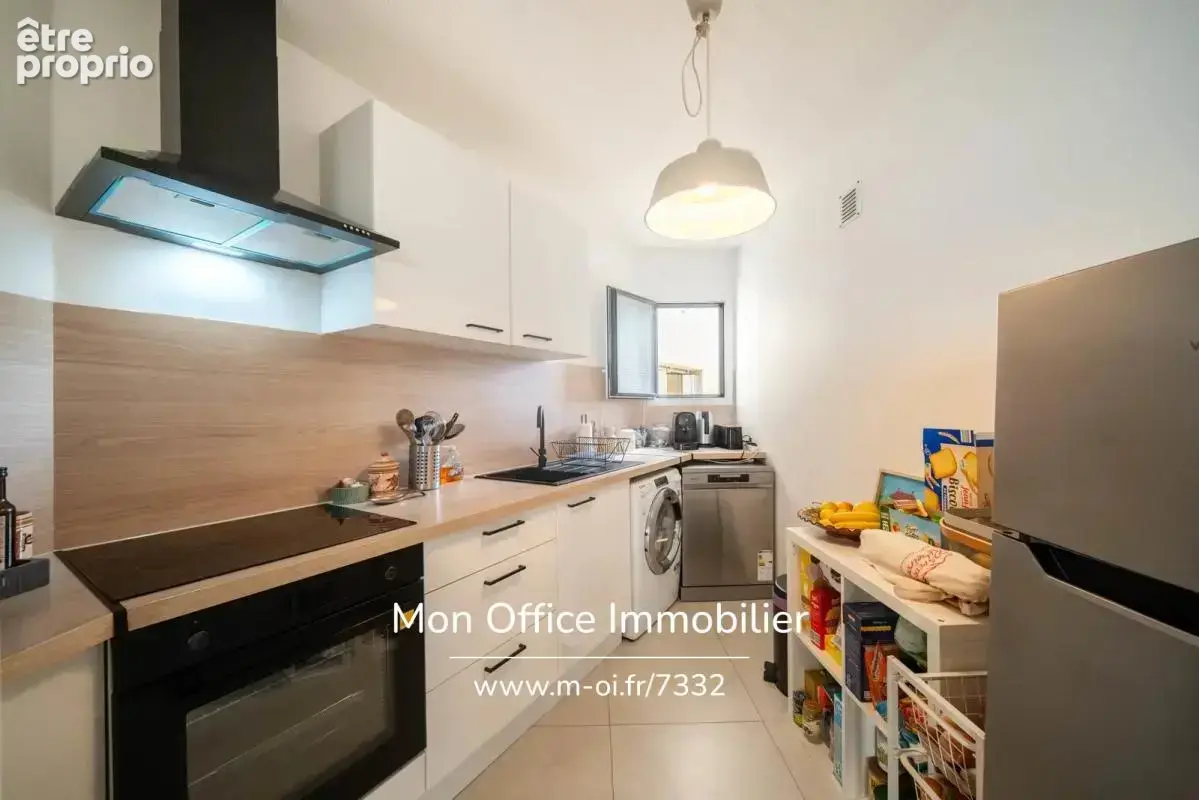 Référence : 7332-ASA. - Appartement 3 pièces avec terrasse et balcon dernier étage - photo 6