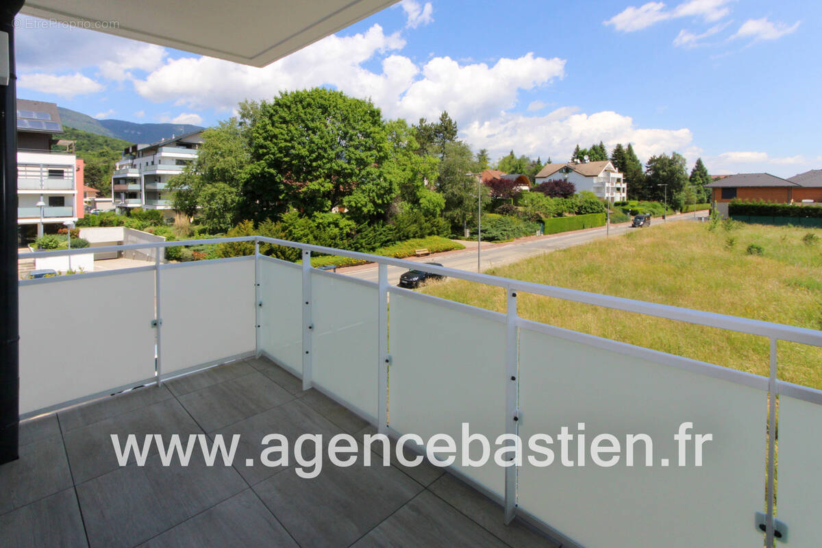 Appartement à DIVONNE-LES-BAINS