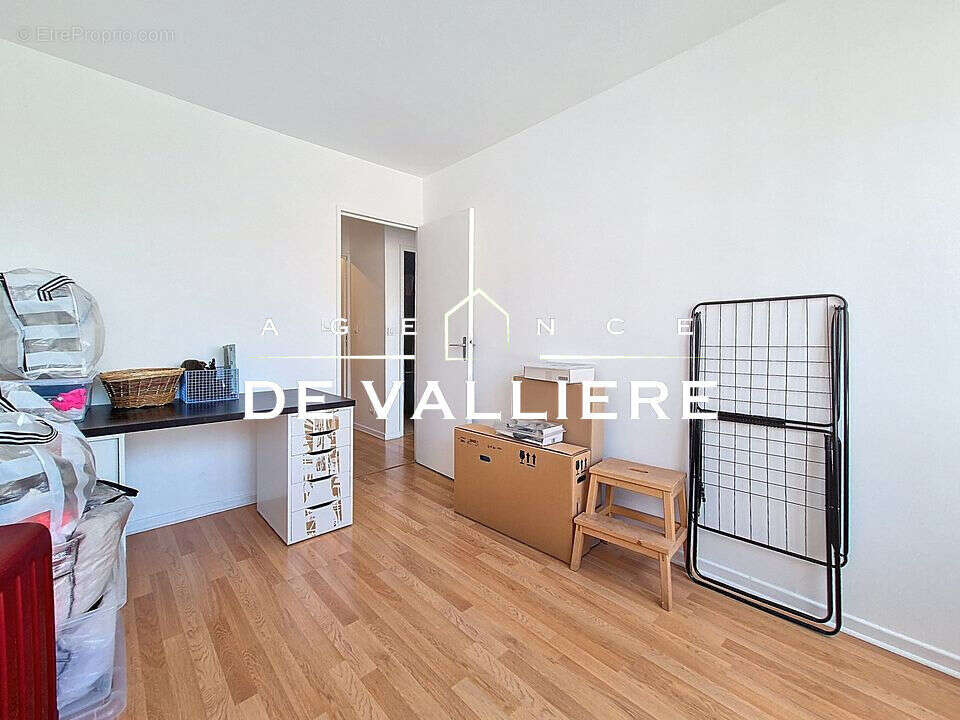 Appartement à NANTERRE
