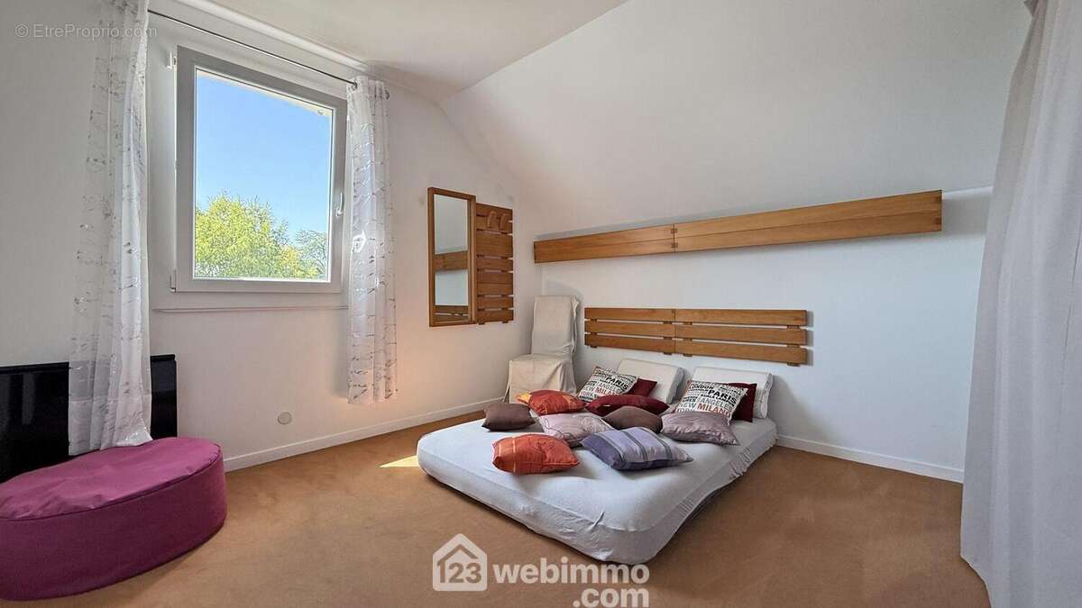 Maison à MAROLLES-EN-BRIE