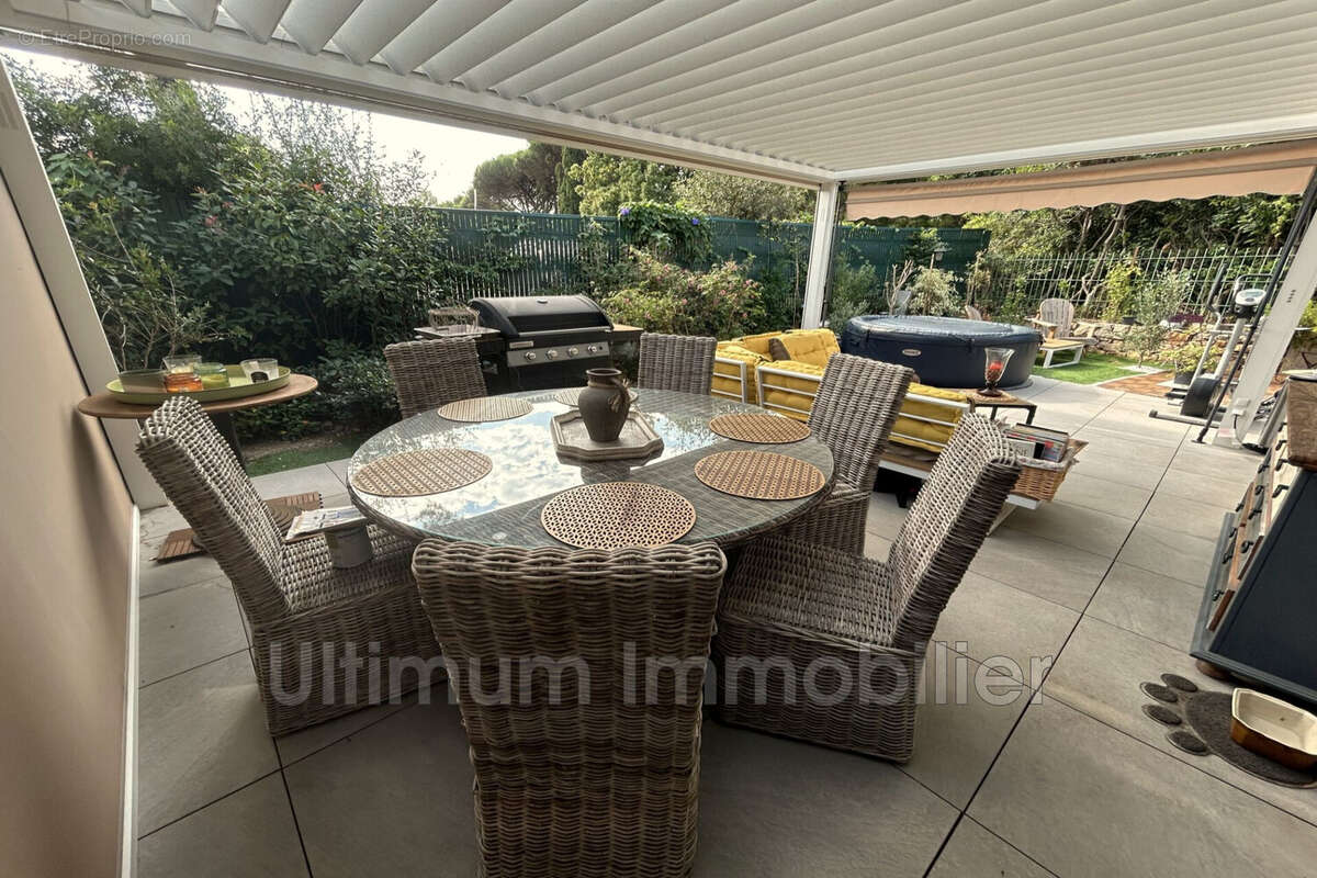 Appartement à LES ISSAMBRES