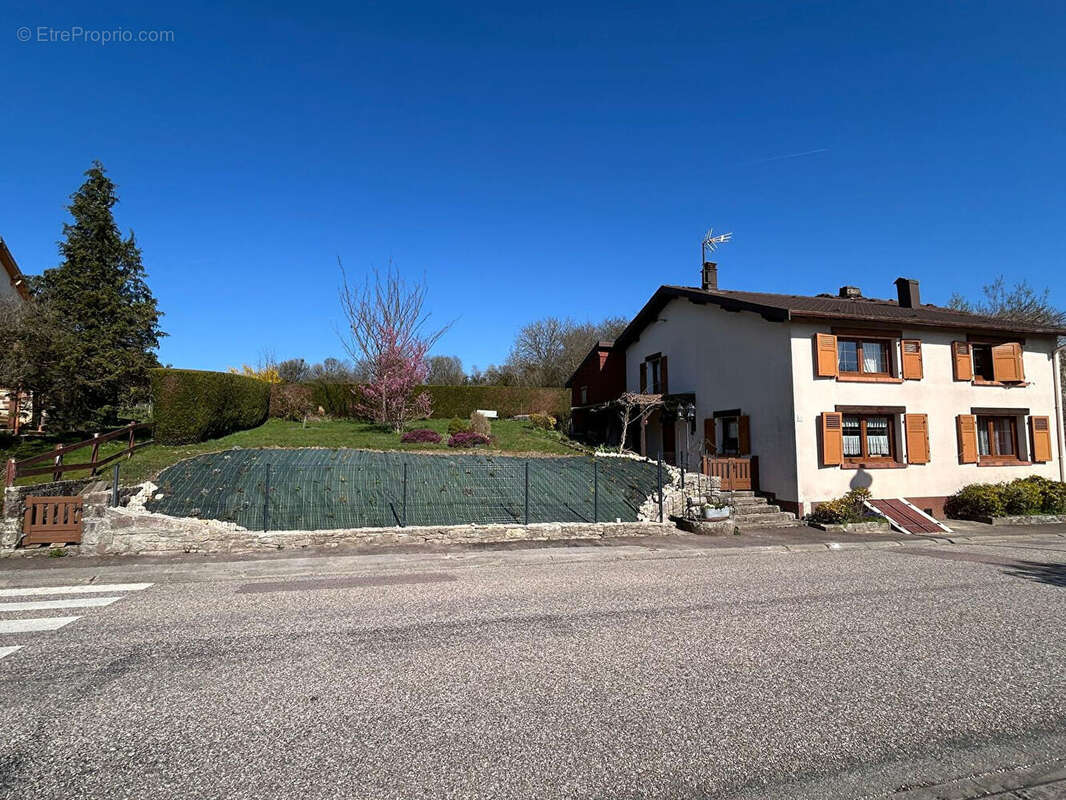 Maison à JESONVILLE