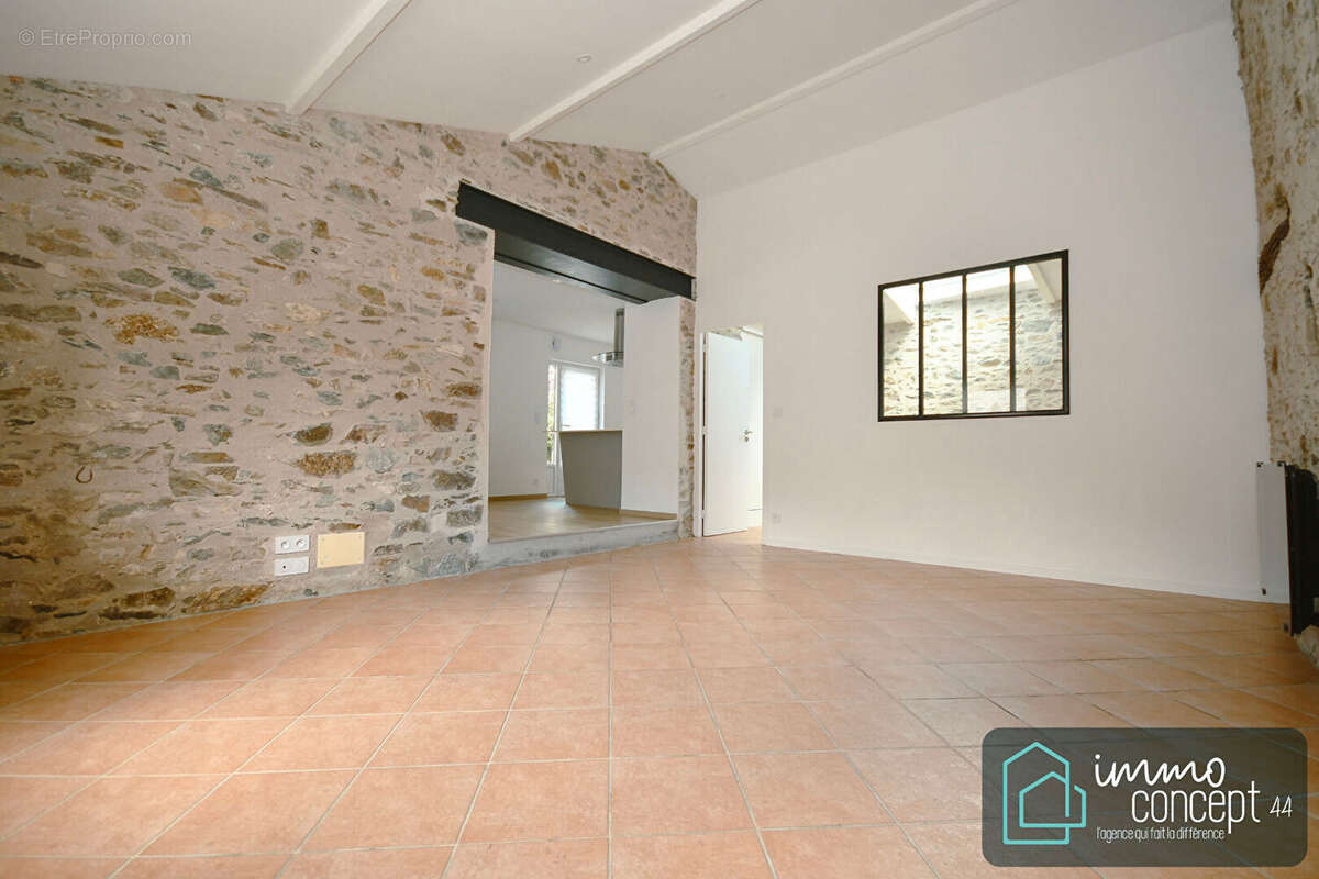 Maison à SAINT-JEAN-DE-BOISEAU