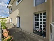 Maison à LE CHAMBON-FEUGEROLLES