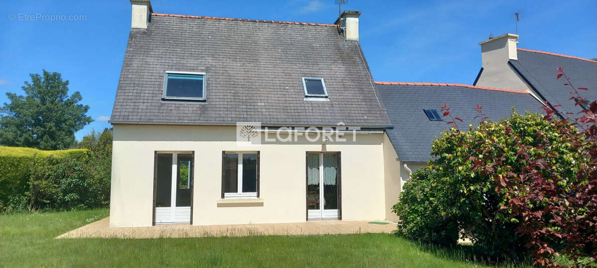 Maison à GUINGAMP