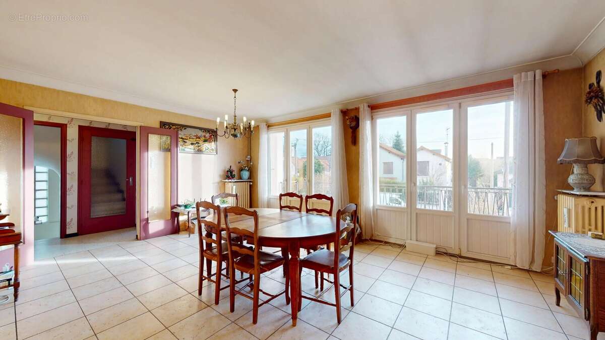 Maison à MONTFERMEIL