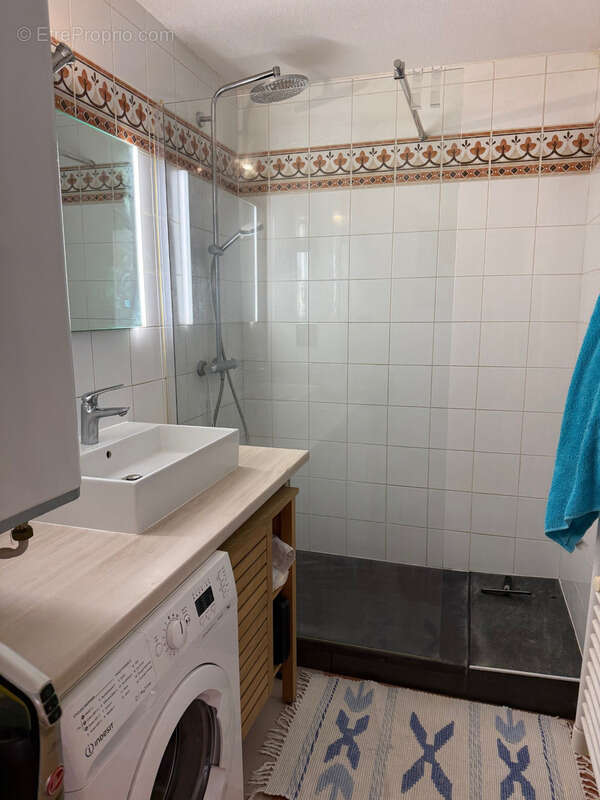 Appartement à LES ISSAMBRES