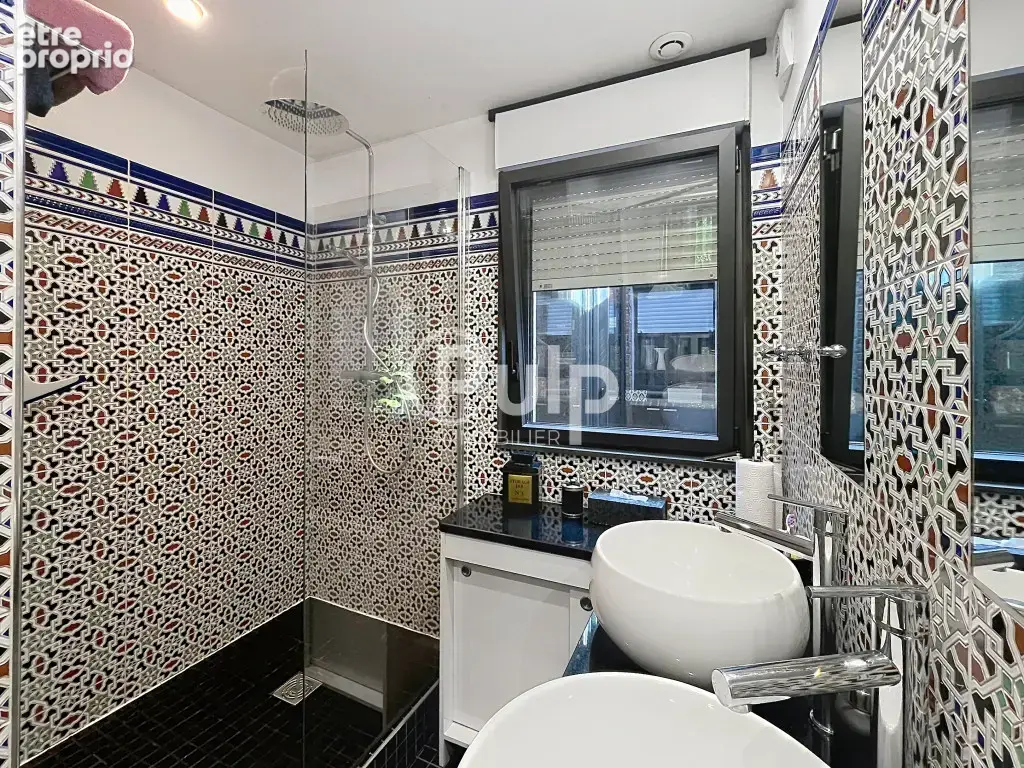 Maison familiale individuelle, lumineuse et contemporaine avec grand jardin - photo 13