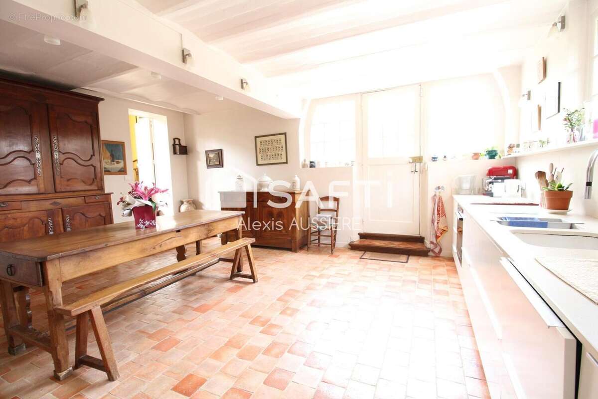 Photo 3 - Maison à MAGNY-LE-HONGRE