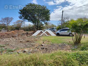 Terrain à LE TAMPON