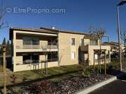 Appartement à ROBION