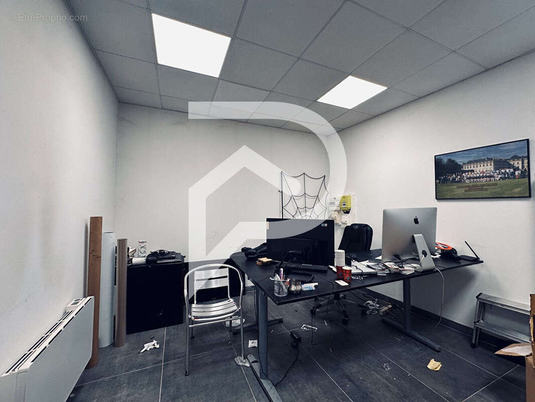 Commerce à CHANTEHEUX