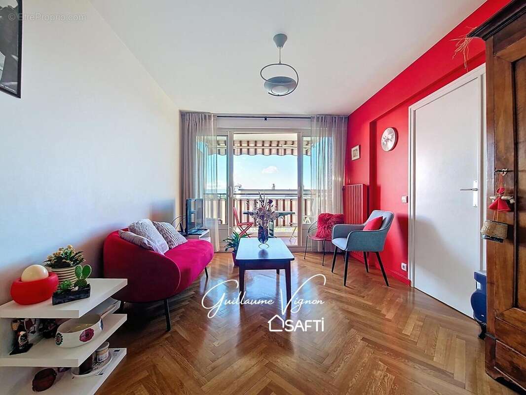 Photo 2 - Appartement à SAINTE-FOY-LES-LYON