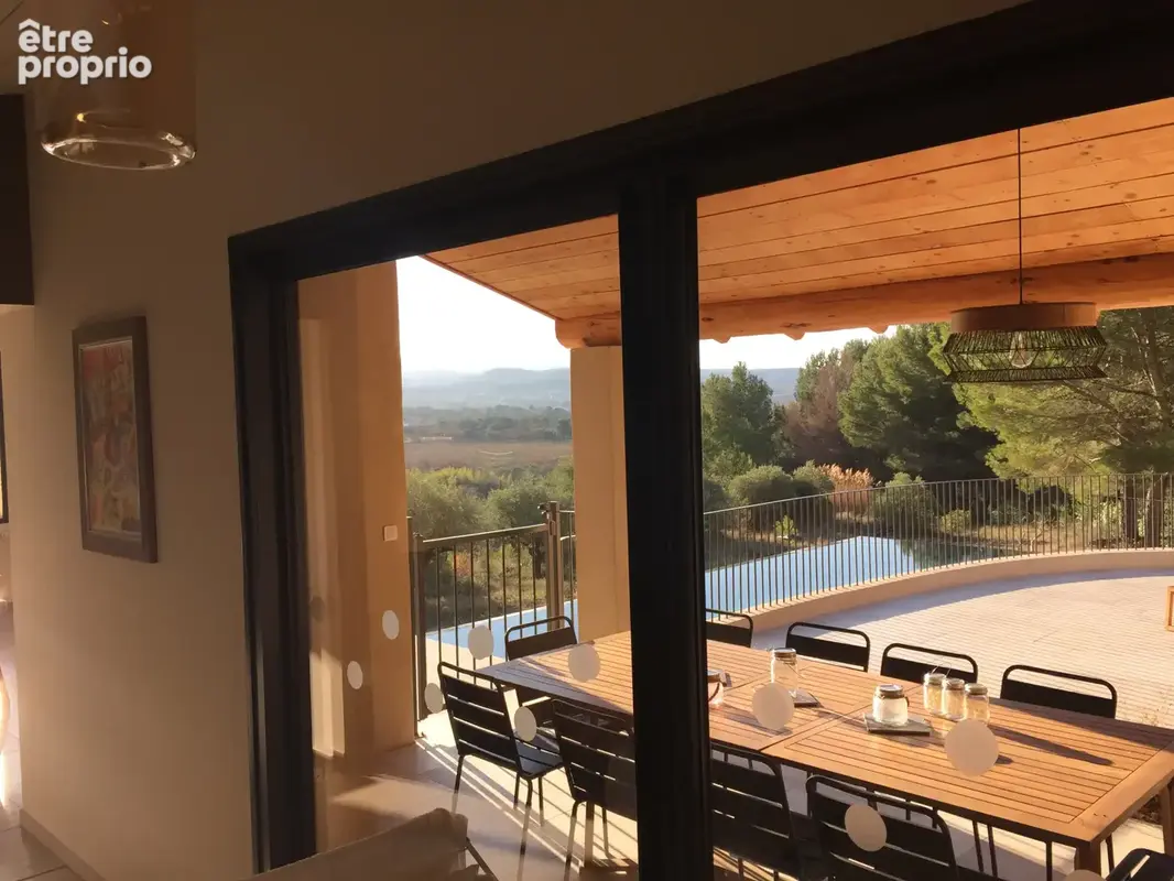 Ventoux   Domaine viticole de renom sur 18 ha - intimiste et vue dominante - photo 5