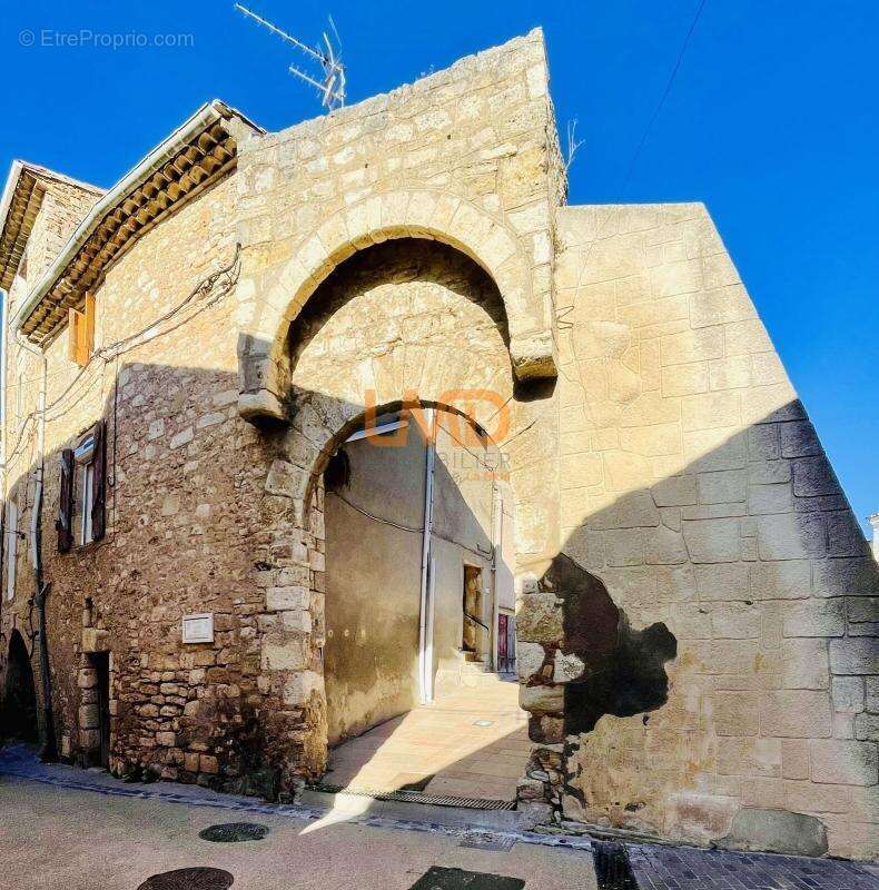 Maison à MAGALAS