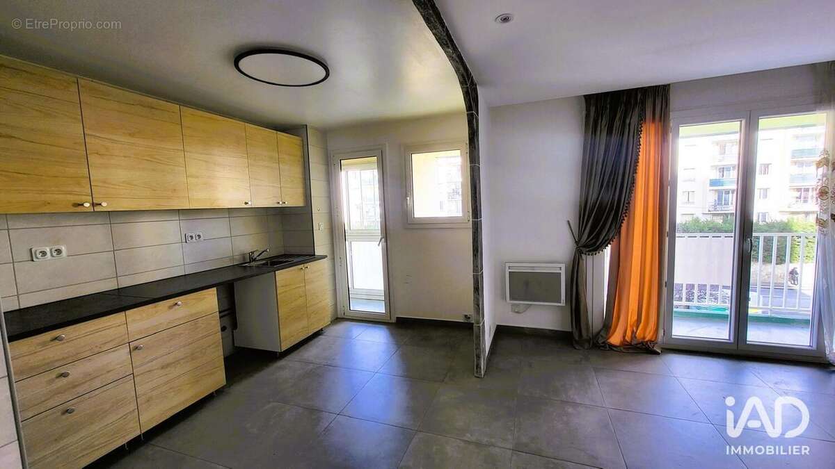 Photo 4 - Appartement à MARSEILLE-13E