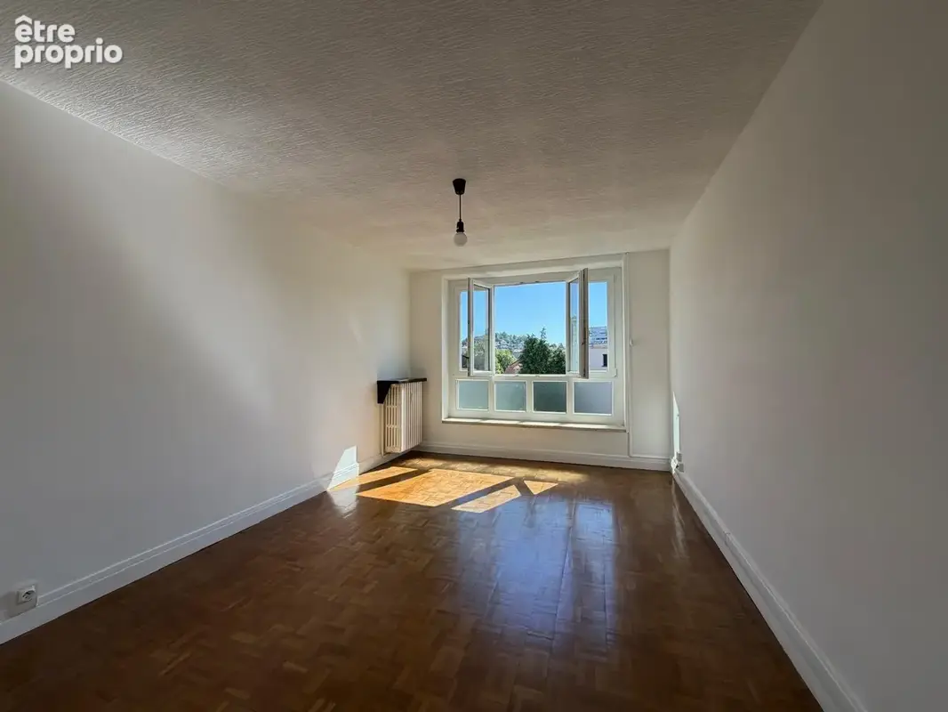 Montplaisir - 3 pc + cuis 58m2 - photo 2