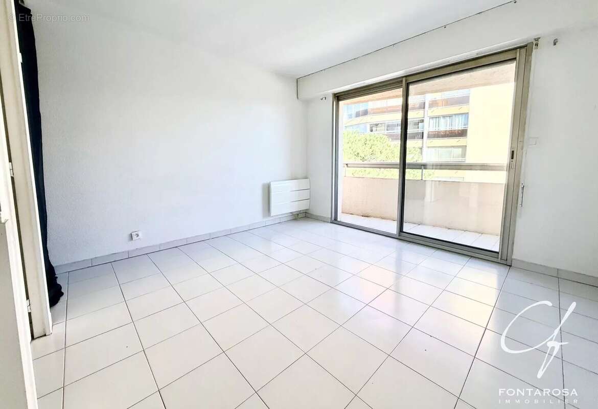 Appartement à FREJUS