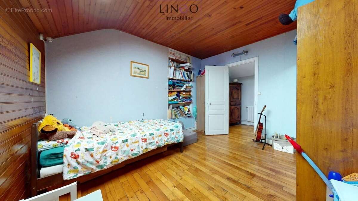 Maison à CHOISY-LE-ROI