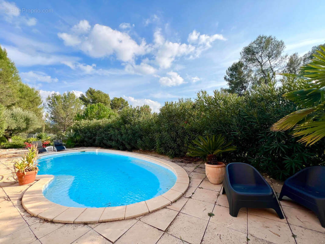 Maison à LA DESTROUSSE