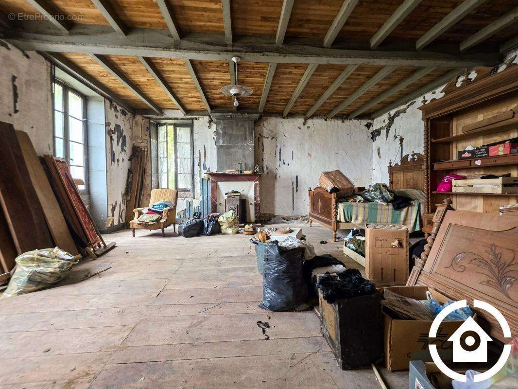? Maison de maître à rénover - 200 m² habitables - D? - photo 29