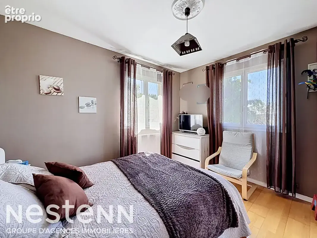 Maison 6 pièces 4 chambres 100m2 proche gare Villeneuve Saint Georges - photo 10