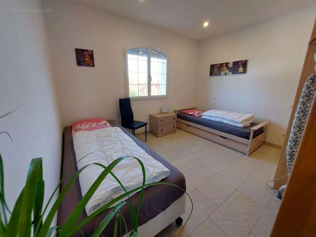 20251201113656 - Maison à SAINT-MARTORY