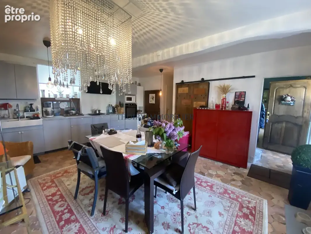 Maison ancienne de charme de 5 pièces sur 478 m2 de terrain. - photo 3
