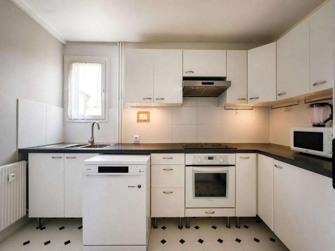 Appartement de 5 pièces de 103 m² à Cergy - photo 3