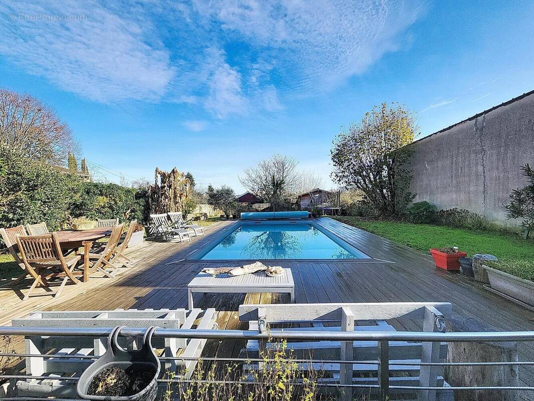 Photo 1 - Maison à CERONS