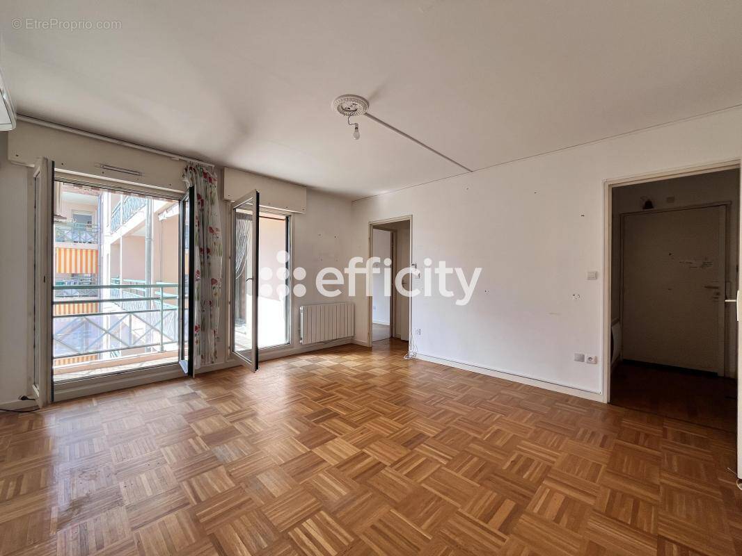 Appartement à LYON-1E