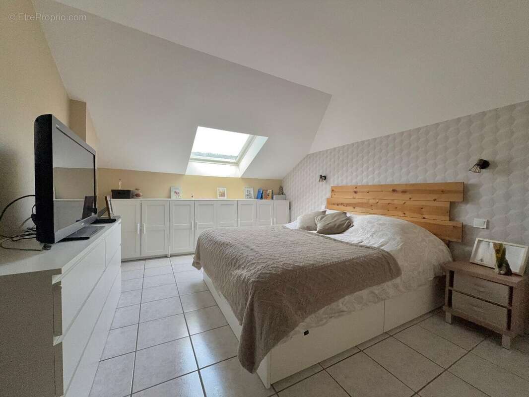 Appartement à ARS-SUR-MOSELLE