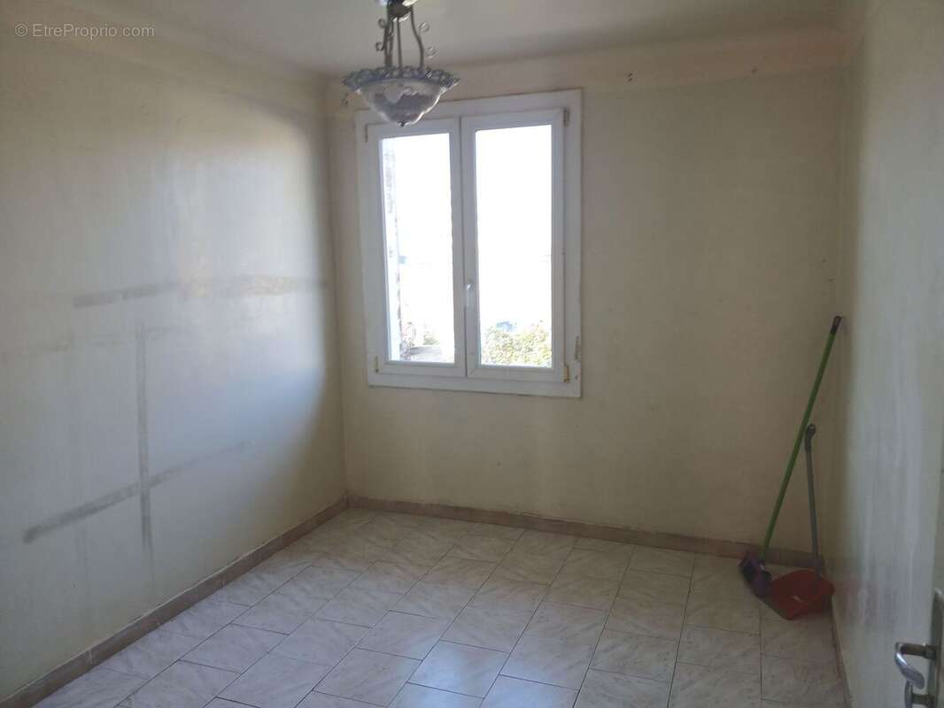 Appartement à MARSEILLE-10E